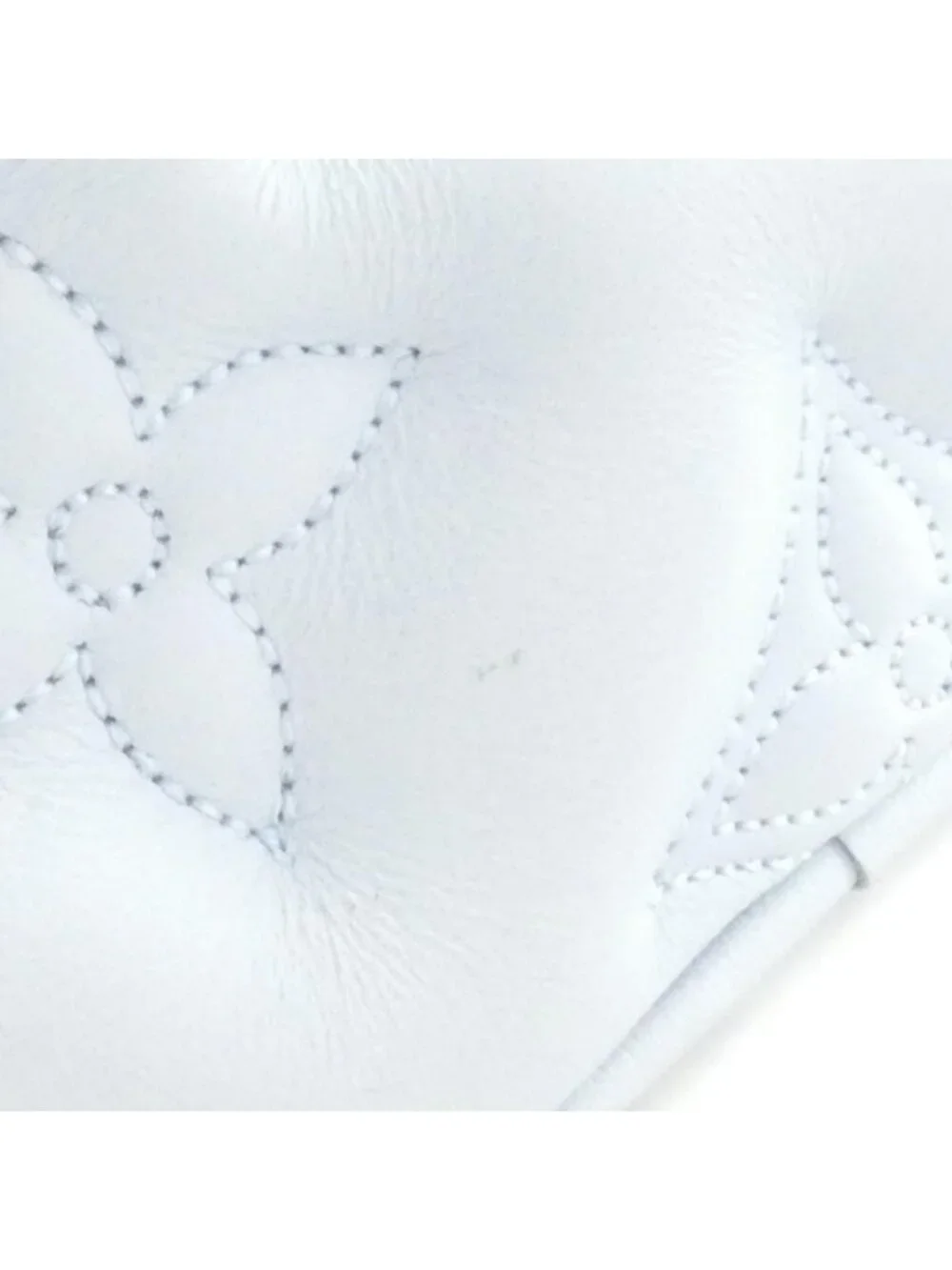 Louis Vuitton Bubble Glam Alma Soft BB